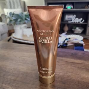 Victoria's Secret | Gilded Vanilla Fragrance Lotion